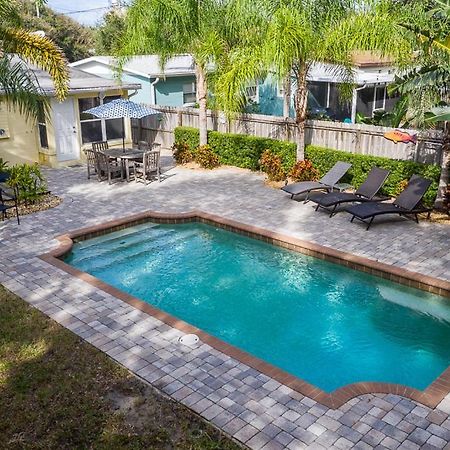 Turtles Nest Pool Home ~ Hot Tub ~ Walking Distance To The Beach - 821 E. 11Th New Smyrna Beach Exterior photo